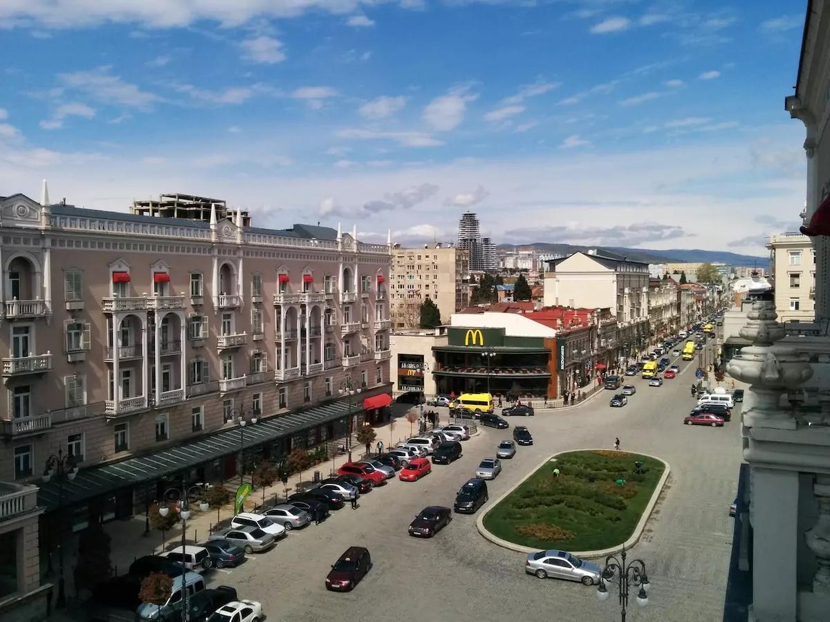 Cute&Tiny -5 Minutes Walk From Marjanishvili Metro Tbilisi Exterior photo